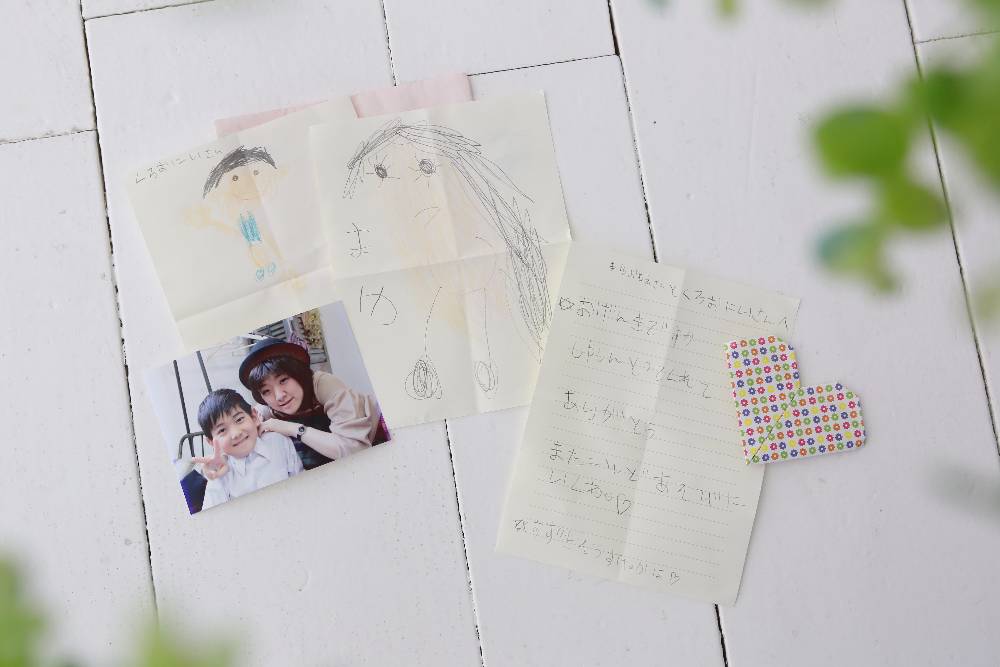 お手紙ありがとう 堀尾 真悠子 子供から家族まで自然でおしゃれに残す人生の写真館 ライフスタジオ