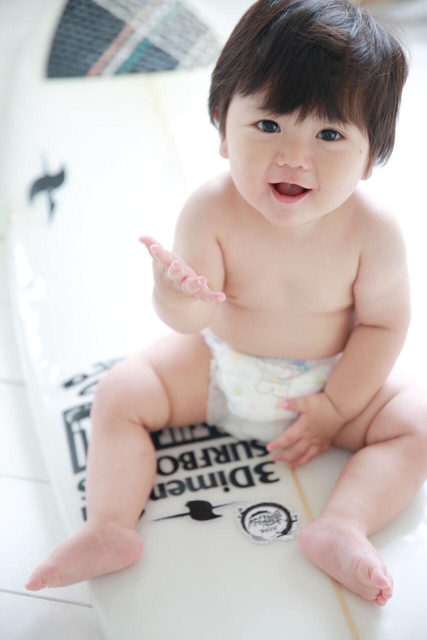 Babyの成長はあっという間 1歳までの変化は写真に残そう 黒木玲理 子供から家族まで自然でおしゃれに残す人生の写真館 ライフスタジオ