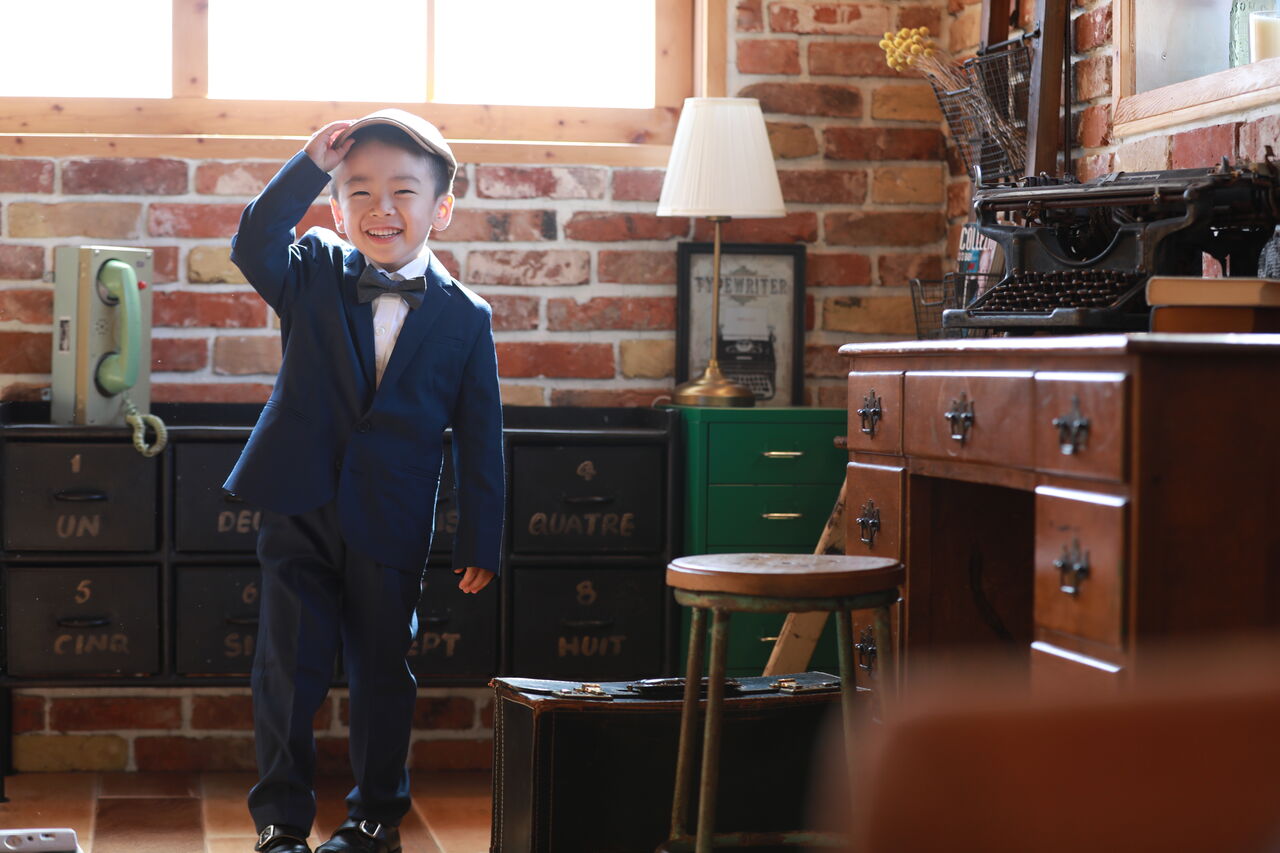 ロンドンボーイ 堀内 麻未 子供から家族まで自然でおしゃれに残す人生の写真館 ライフスタジオ